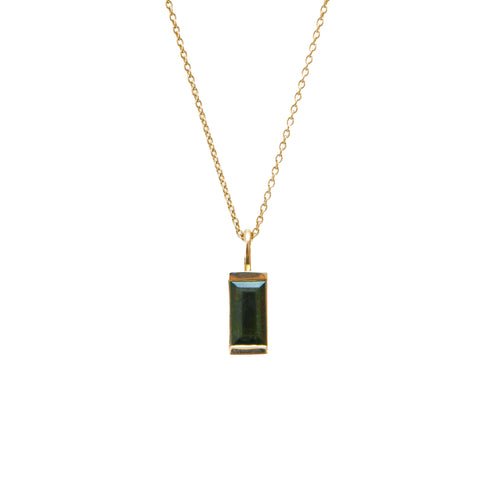 Green Tourmaline Baguette Pendant in Yellow Gold